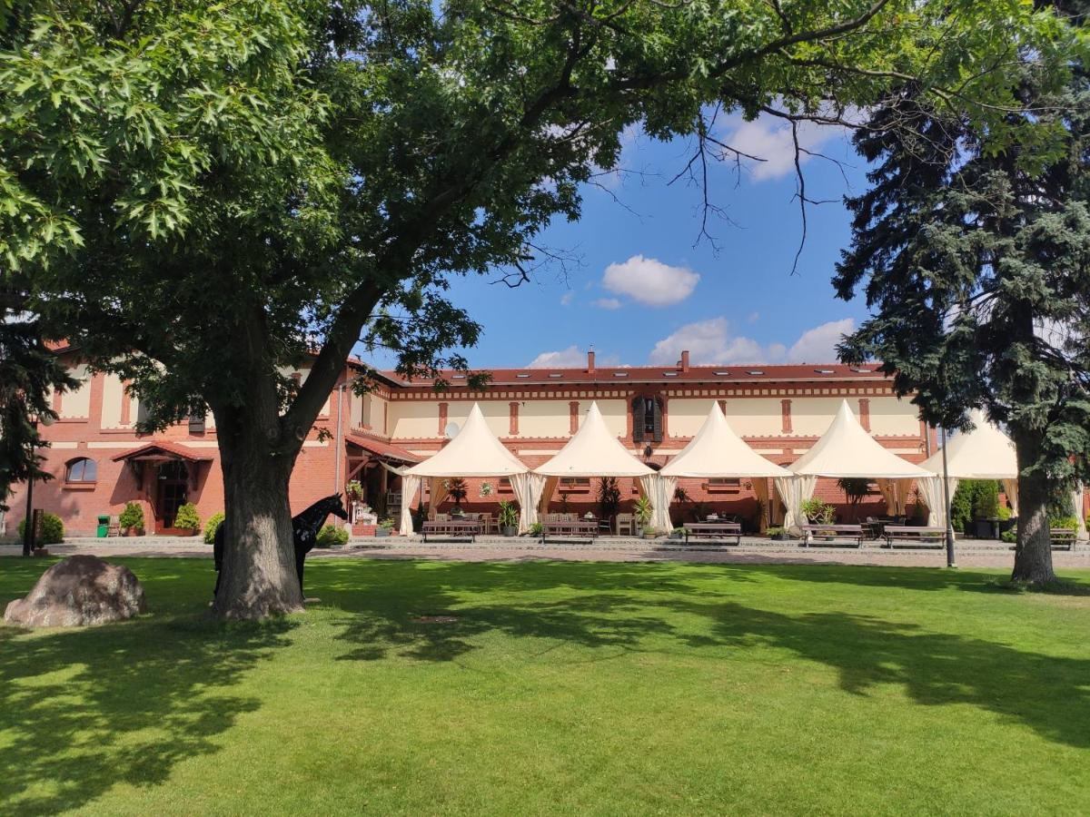 Hotel Sandro Silver Leszno  Esterno foto