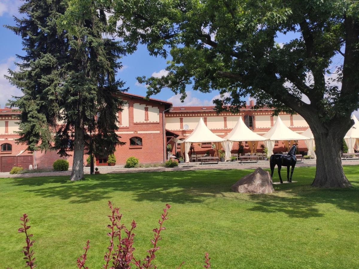 Hotel Sandro Silver Leszno  Esterno foto