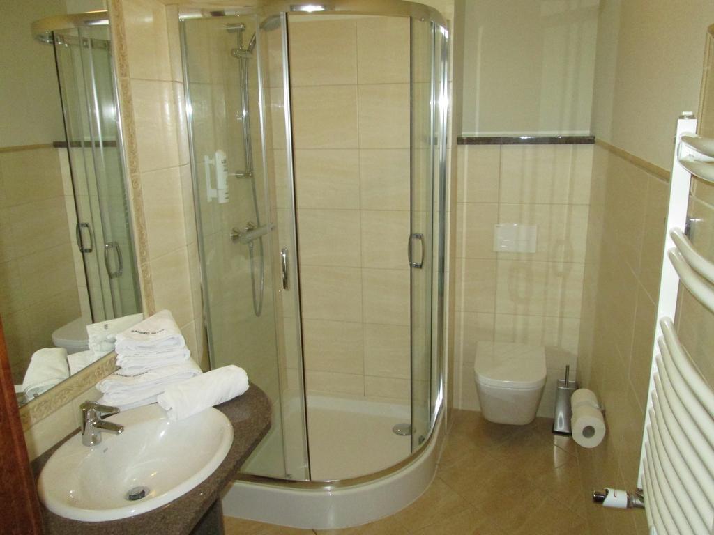 Hotel Sandro Silver Leszno  Camera foto