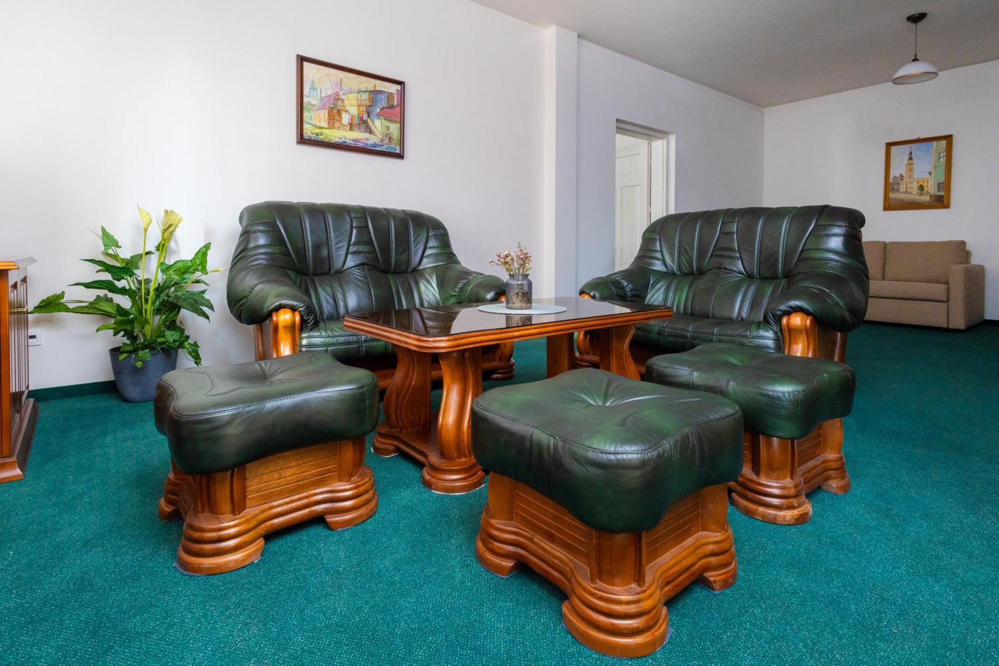 Hotel Sandro Silver Leszno  Esterno foto
