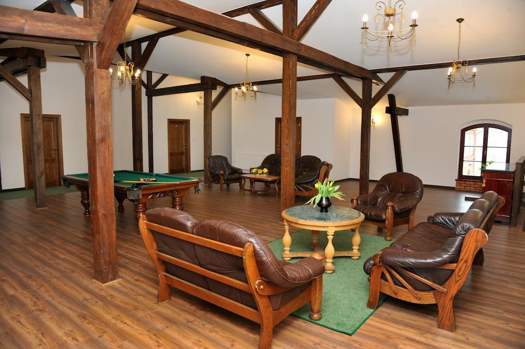 Hotel Sandro Silver Leszno  Esterno foto